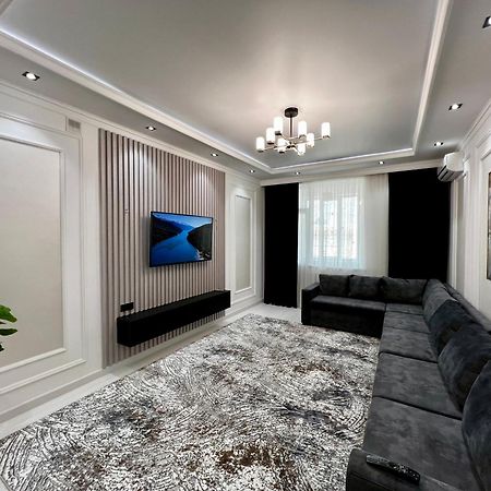 נוקוס New Apartment Near The Savitsky Museum And Central Bazaar מראה חיצוני תמונה